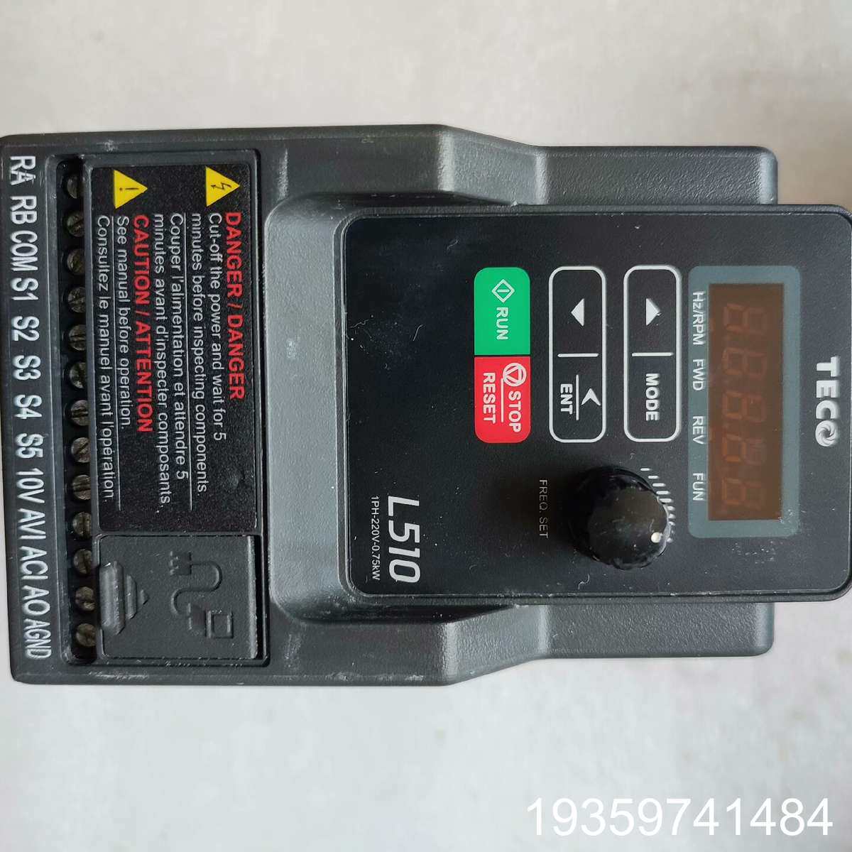 L510-201-H1-N  东变频器 0.75KW 22议价