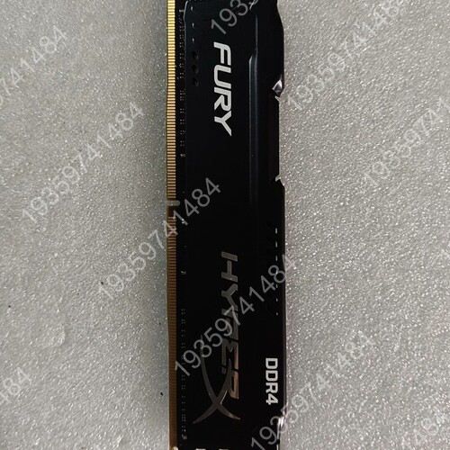 议价：金士顿骇客神条 DDR4 16G内存条，黑色马甲设计，频率2