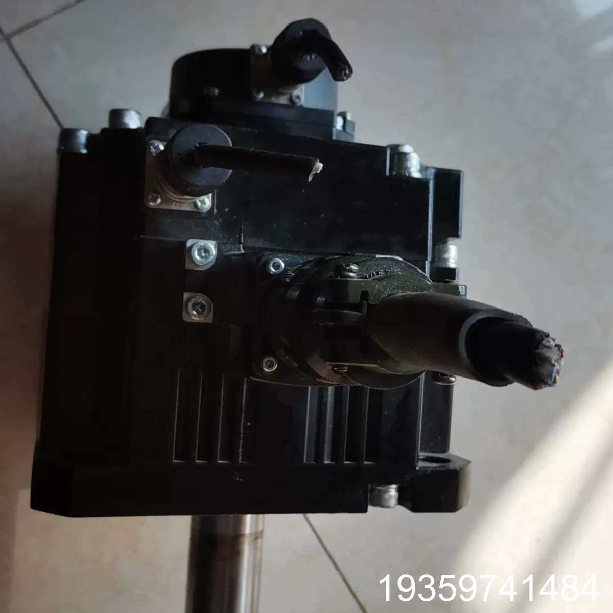 伺服电机，HG-SR202BJ，，，几台议价