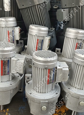 东历4OOw1：1OO轴头32 议价