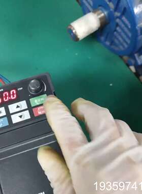 众辰变频器0.75KW/1.5KW,H2200S0D75K/议价