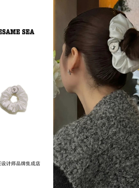 Dare买手店 sesame sea 真丝勋章发圈小众原创头饰发饰发箍大肠圈