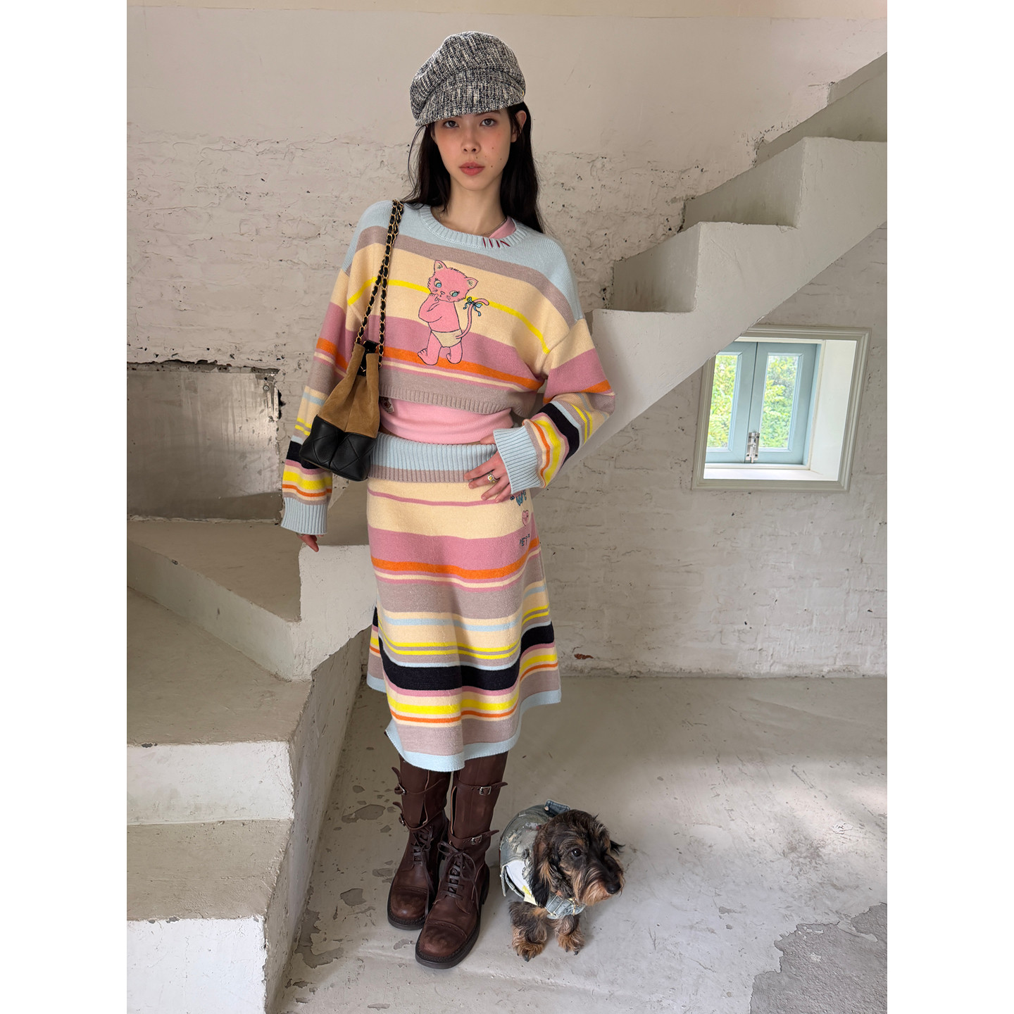 SANCCO俏皮小猫彩色条纹长袖半裙套装女手工缝线短款针织毛衣裙子