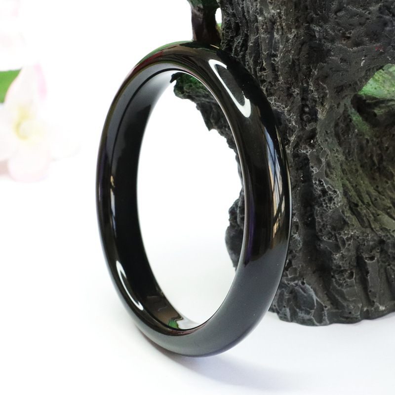 玛瑙玉髓美人镯闪耀黑色正圈手镯