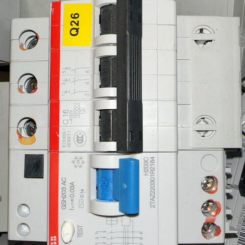 议价B断路器GSH203AC-C16GSH203AC-C10GSH203AC-C20