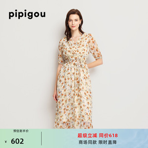 皮皮狗夏季碎花印花褶皱设计真丝连衣裙