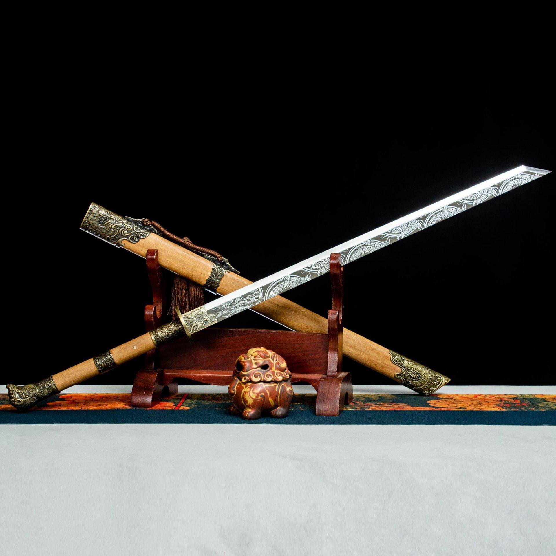 龙泉市刀剑高锰钢双手战刀锦衣卫佩刀防身硬宝剑影视冷兵器未开刃,特色手工艺,剑袋,淘宝优惠券,粉丝福利购,淘宝优惠卷