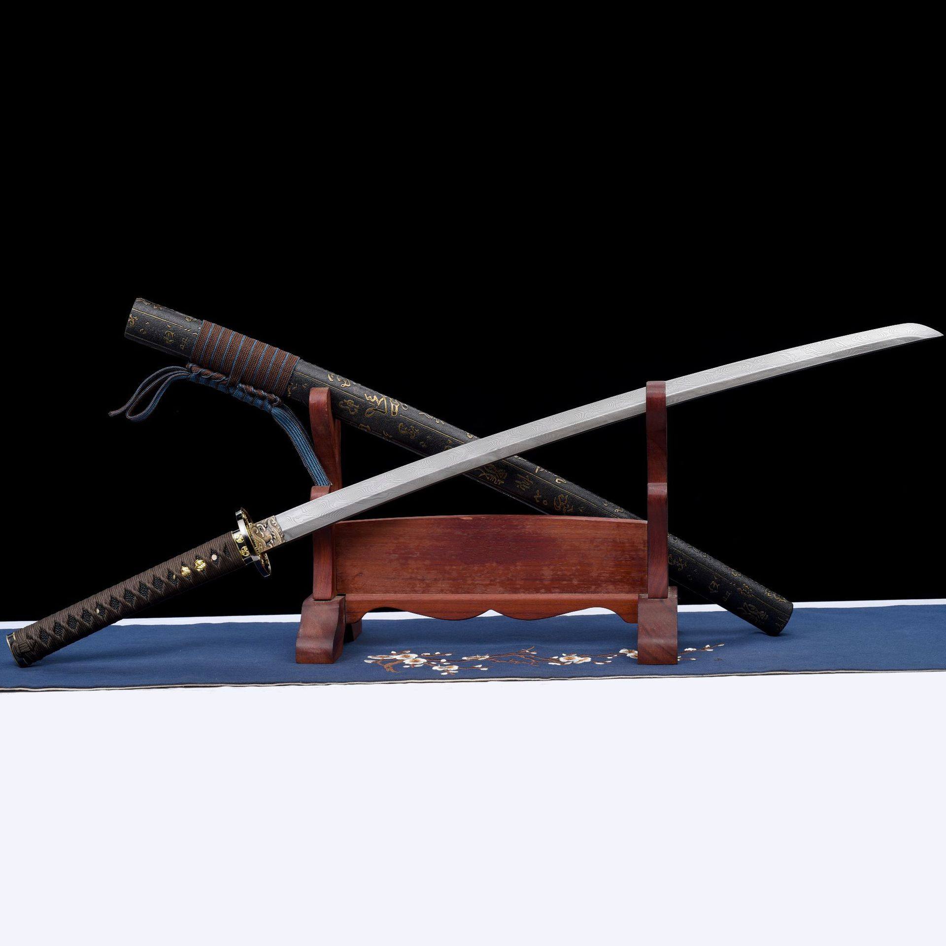 龙泉市刀剑手工锻打大马士革天梯扭转纹日式指挥打刀冷兵器未开刃,特色手工艺,剑袋,淘宝优惠券,粉丝福利购,淘宝优惠卷