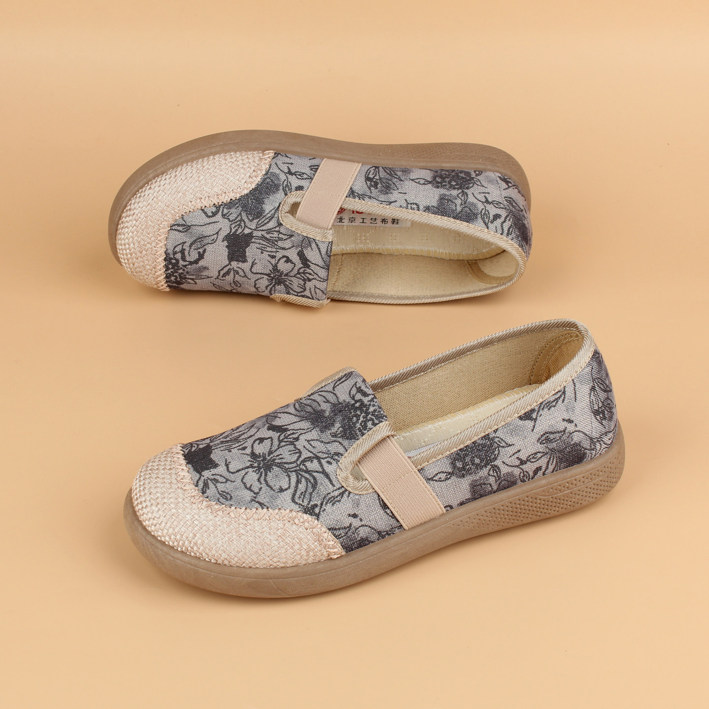 2026春夏季新款正牌老北京布鞋女鞋女士防滑软底妈妈老人平底单鞋