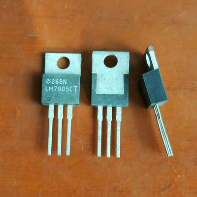 LM7905CT 美国NS国半 TO-220 三端稳压 全新进口原装 现货可直拍