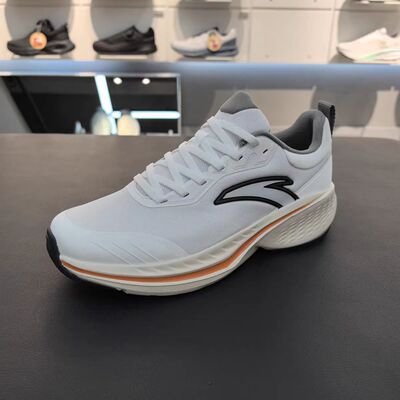 安踏跑步鞋25年新款男鞋