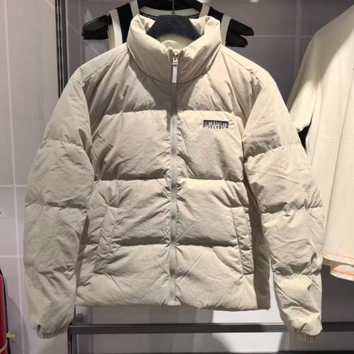 安踏新款防泼水鸭绒保暖面包外套