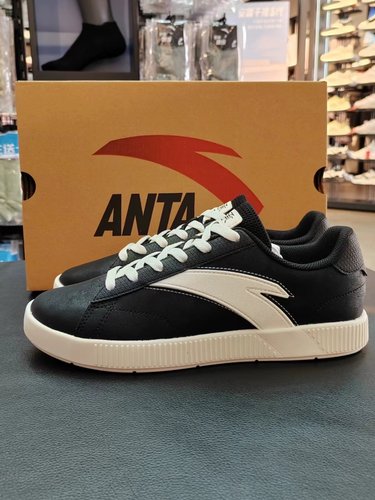 2023夏季时尚系带皮面防滑小白鞋