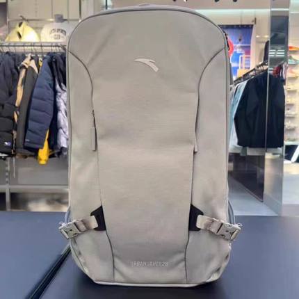 安踏双肩包UU28简约通勤电脑包功能192517154