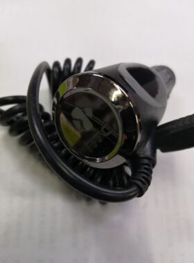 HTC/多普达 565 585 818 838 D600 S1 P800 P660车充 带HTC LOGO