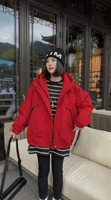 2025韩版时尚设计感连帽冲锋衣外套女宽松休闲百搭派克羽绒服上衣