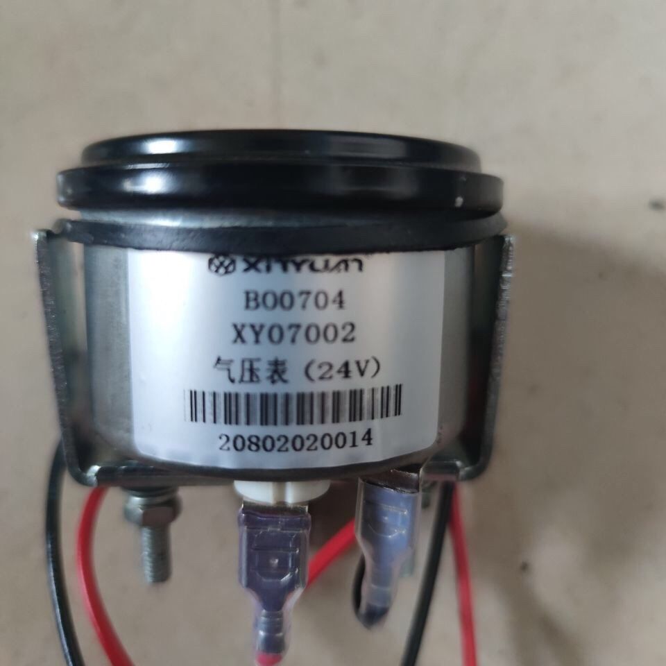 新源65/75胶轮式挖掘机电压表机