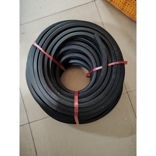 驾驶室前挡风玻璃胶条3.4 发动机罩胶条3.5 75挖掘机配件 新源65