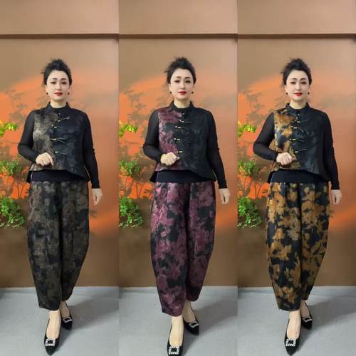 A190-秋季印花民族风宽松型马甲裤子中老年女装气质高档套装