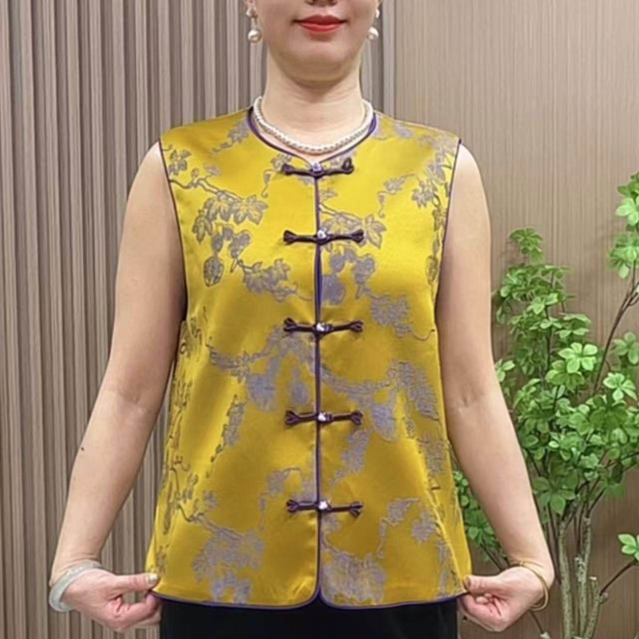 2625妈妈装春装国风缎面马夹中老年女装新中式复古马甲国风上衣,女装/女士精品,时尚套装,淘宝优惠券,粉丝福利购,淘宝优惠卷