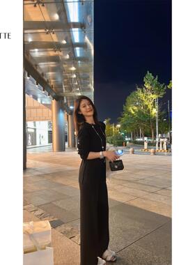 遇儿推荐【48支精仿全羊毛套装超爱】黑白两色时尚套装20240165