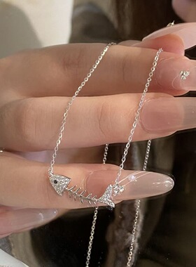 S925银鱼骨项链女轻奢小众设计感镶钻鱼骨头锁骨链2026新款送礼物