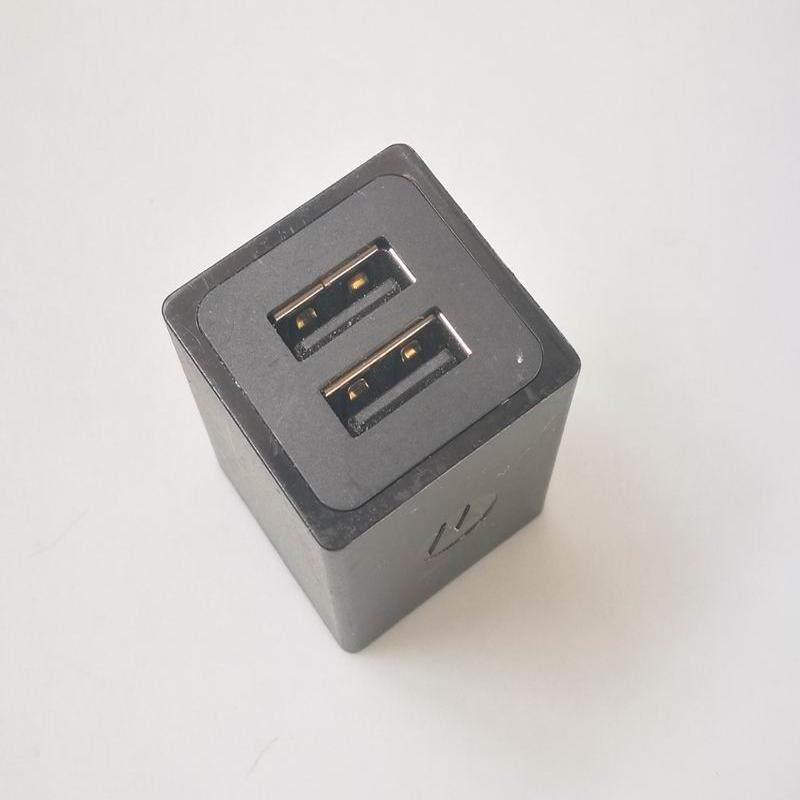 散货摩托罗拉双USB口5.1V-总共750MA充电头适用安卓手机蓝牙手表耳机