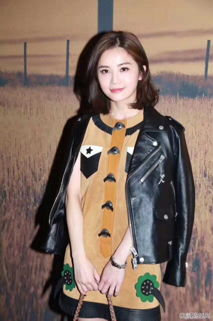 高端奢侈 带恐龙挂件 巴基斯坦羊羔皮 皮衣机车款女夹克