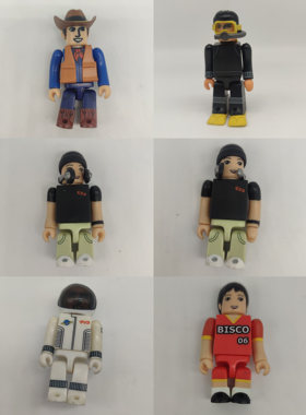 MEDICOM格力高可动积木人KUBRICK盒蛋牛仔DJ潜水员宇航员摆件