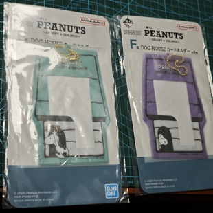 万代peanuts史努比snoopy平面pvc卡包挂件手机链促销