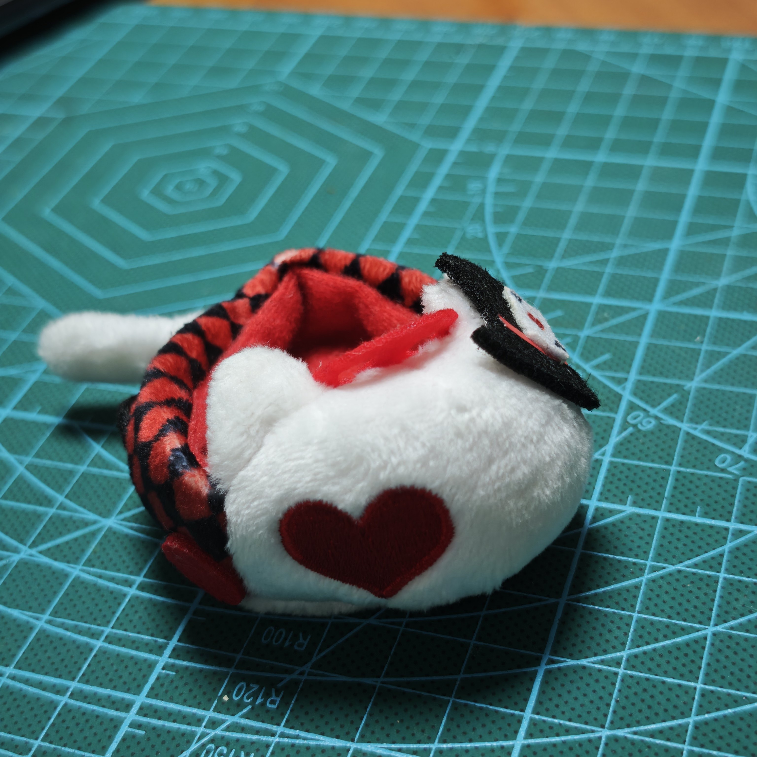 proof 扭蛋mogumogu毛绒玩具娃娃扑克篇小车促销现货