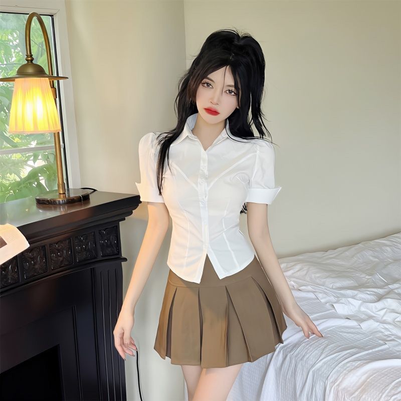 显瘦设计感小众修身上衣白色收腰学院风短袖辣妹衬衣新款衬衫制服