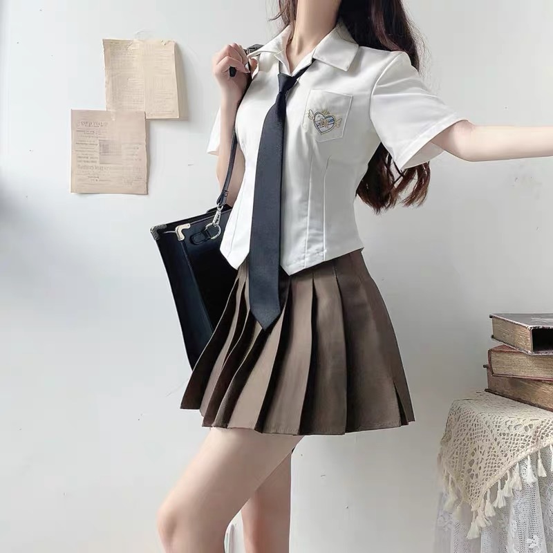 原创jk收腰衬衫纯欲小心姬刺绣夏季短袖制服白色显瘦学院日系ins