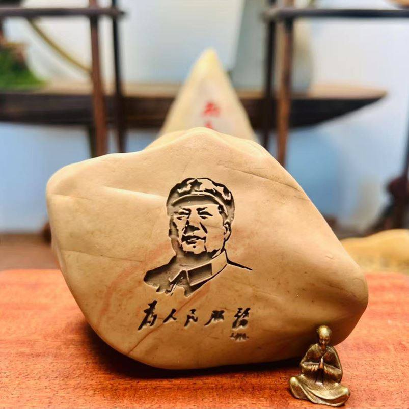 新疆哈密泥石戈壁滩雕刻件玄关摆件花盆鱼缸造景石头刻字题材定制