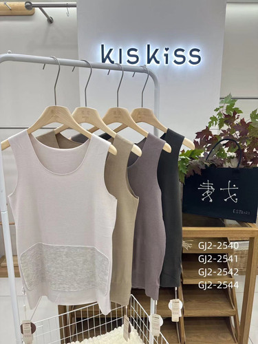 2024秋冬新款megg麦戈青少年纯色净版德绒打底背心170-185