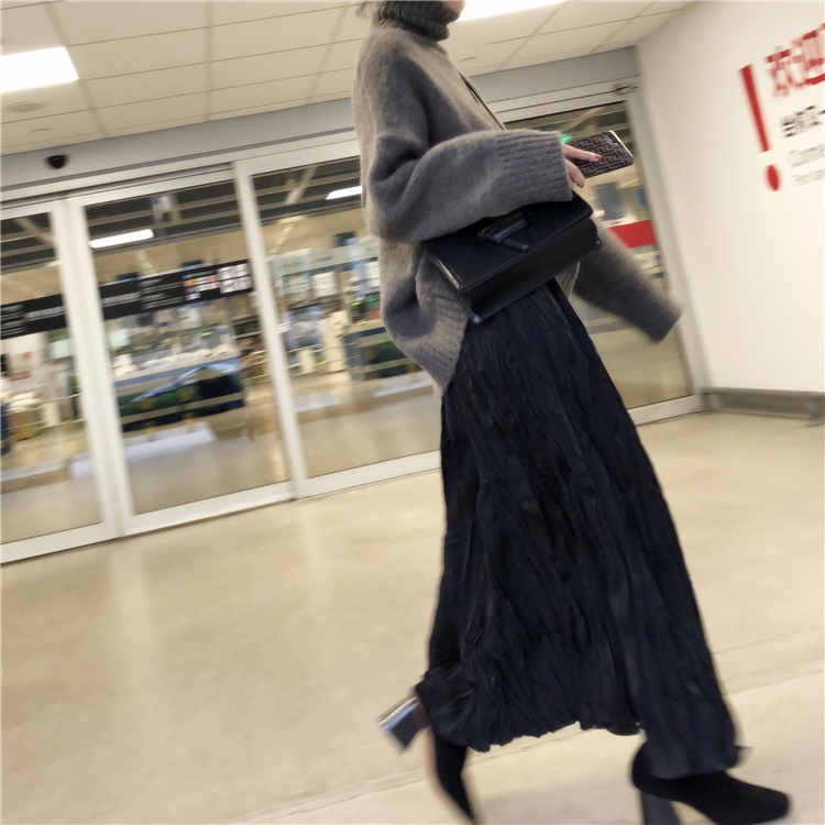 暗黑风褶皱半身裙侧拉链大裙摆舒适柔软秋冬黑色长裙女2件包邮