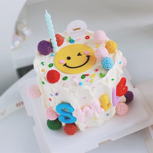 彩色笑脸smile蛋糕装饰