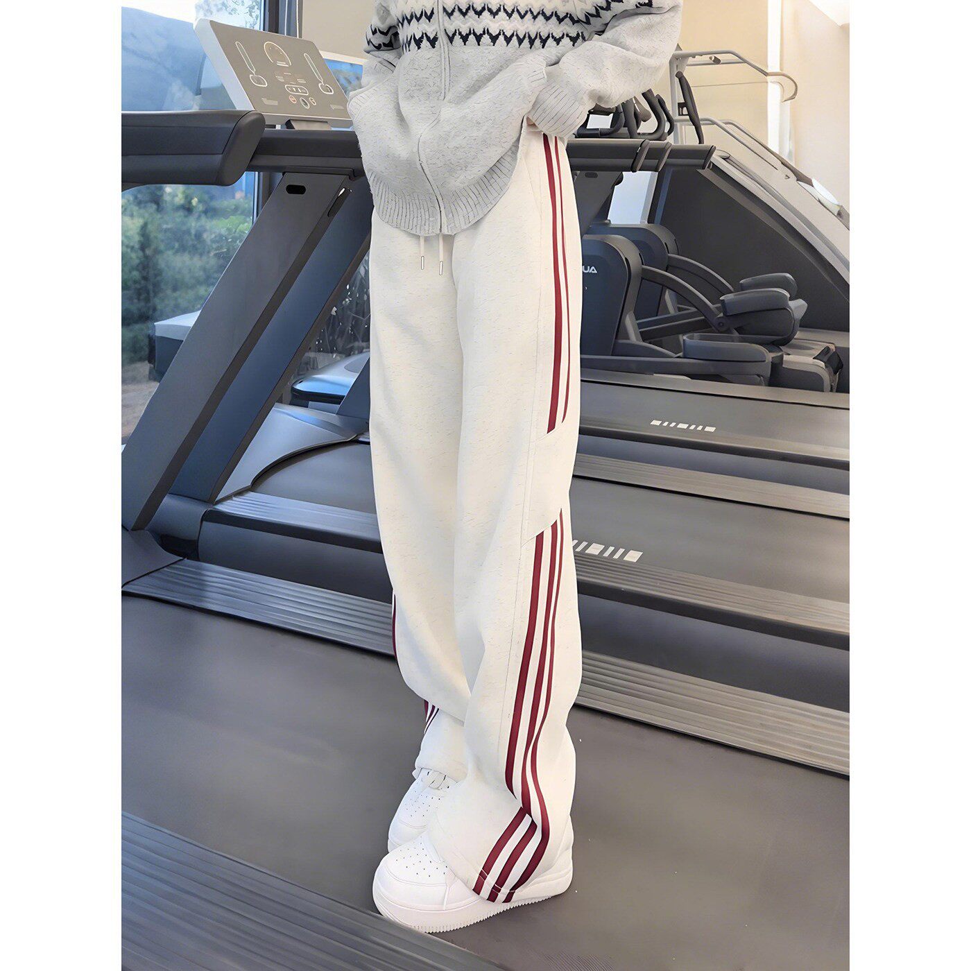 白花灰撞色条纹卫裤女款春季潮牌三条杠休闲裤子垂坠感弯刀阔腿裤