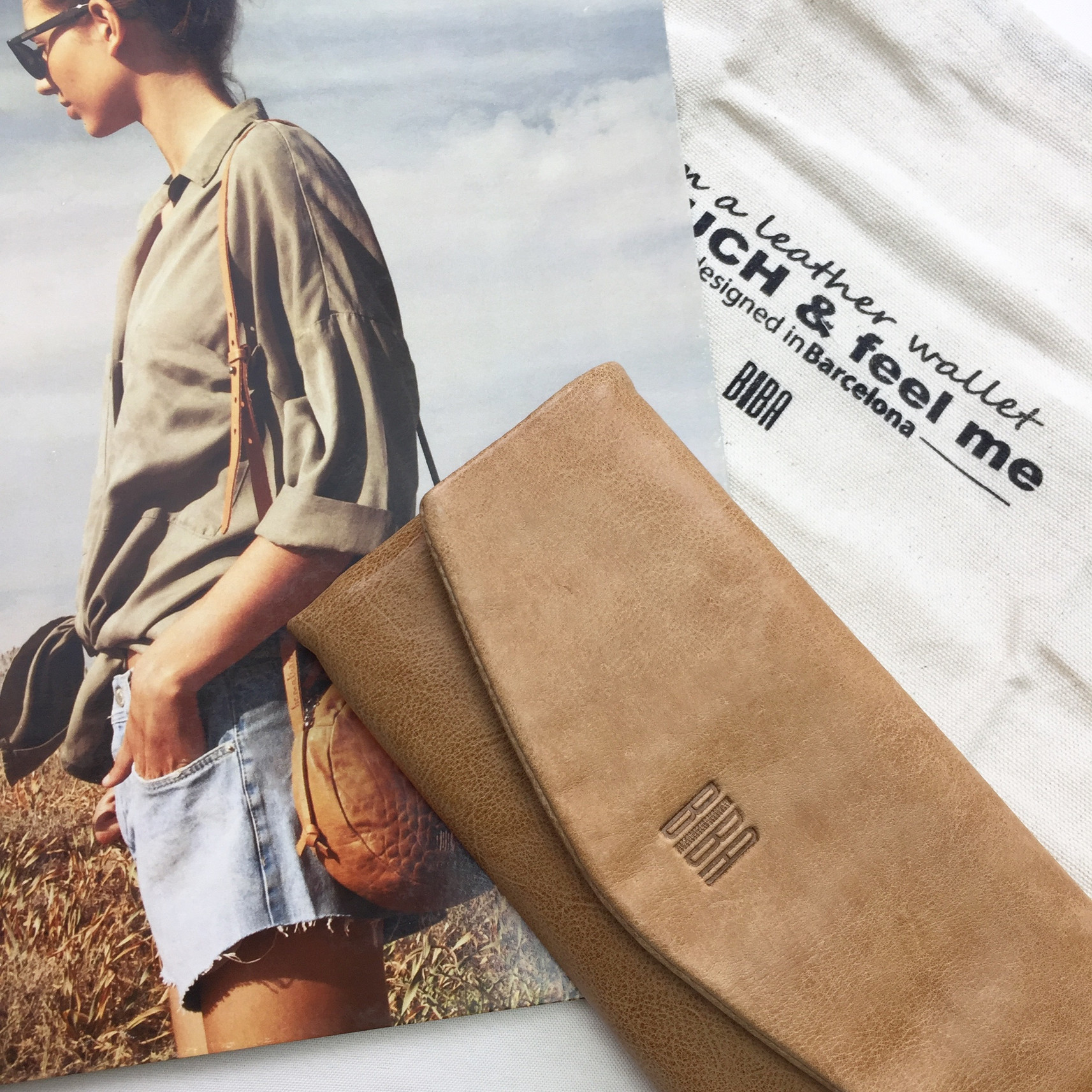 海外头层牛皮复古风长款信封包