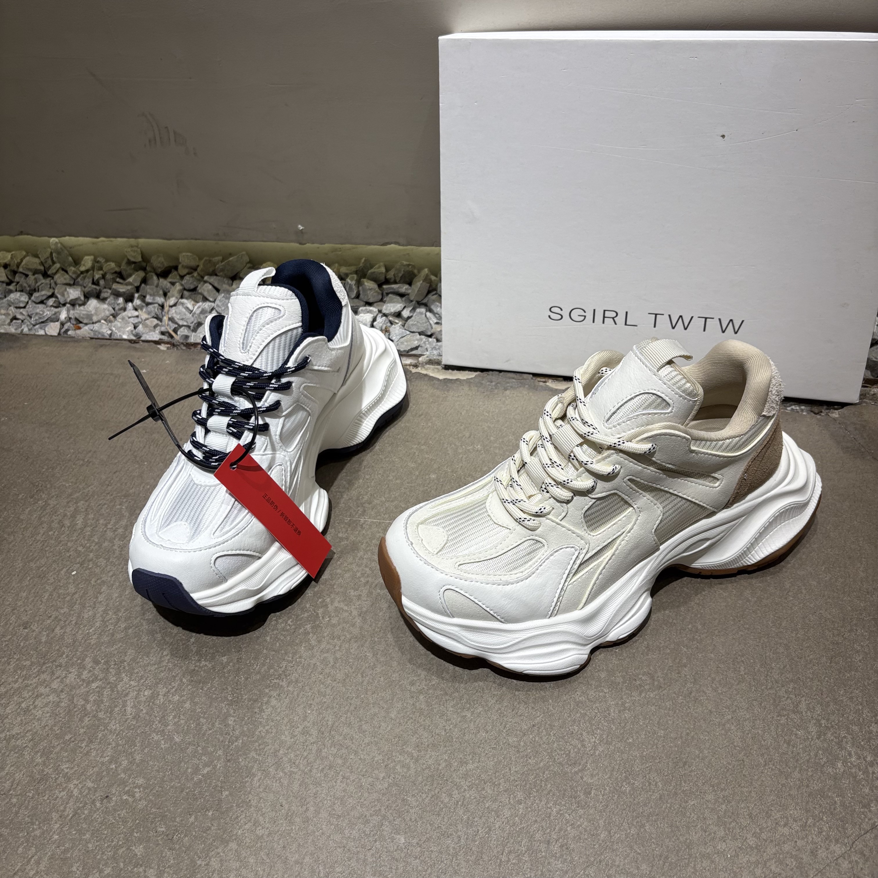 SGIRL TWTW2026新款设计感老爹鞋百搭增高休闲运动鞋松糕底女鞋