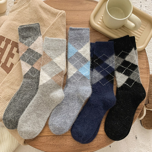 大菱格加厚毛绒羊毛小腿中筒女袜