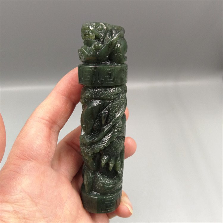 天然玉石透闪石玉老玉龙柱貔貅