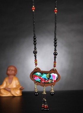 古典刺绣民族风流苏木质毛衣链