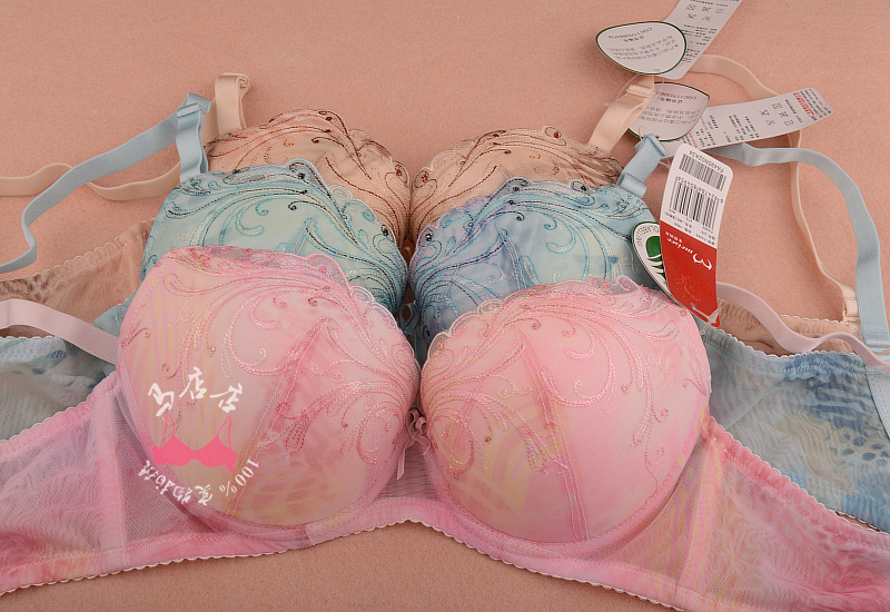 美思加厚70A杯小胸文胸特价