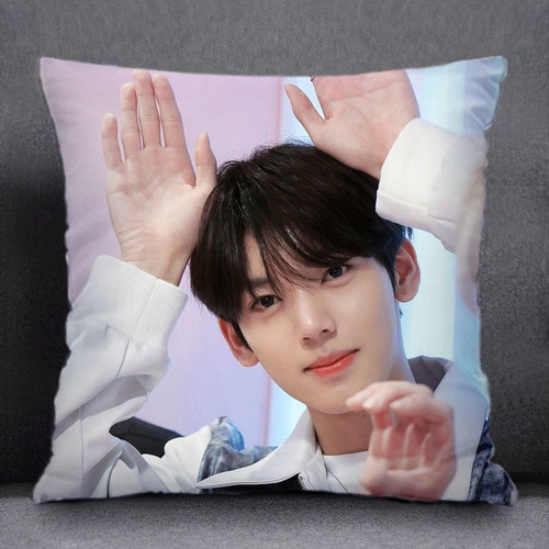 定制BOYS PLANET韩维辰周边抱枕明星靠垫枕头闺蜜学生日礼物双面