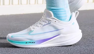 鸿星尔克 水上漂6MAX-V2 跑鞋 51125203426-010 江苏AC仓