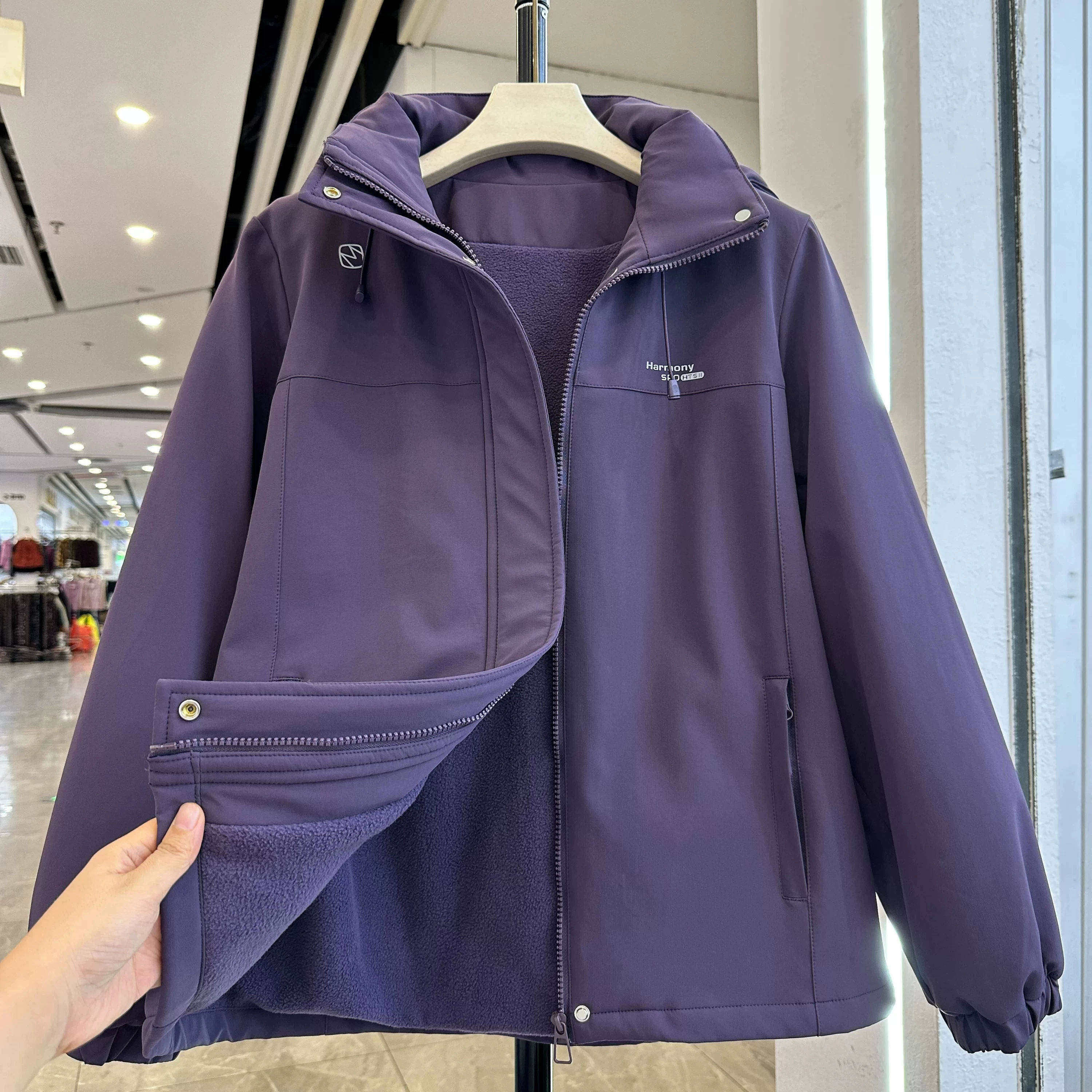 中老年女装冬季保暖冲锋衣棉服