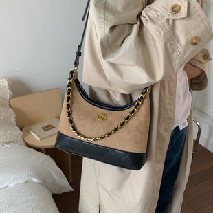 秋季新款时尚复古单肩包女韩版简约菱格绣线手拎包小香风磨砂包包