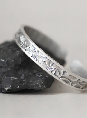 国风女款足银精雕褶皱手镯新款