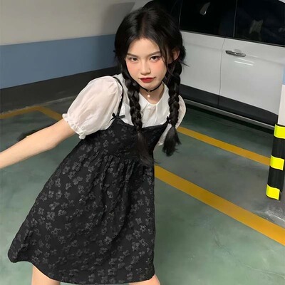 减龄可爱少女娃娃领小个子短裙子